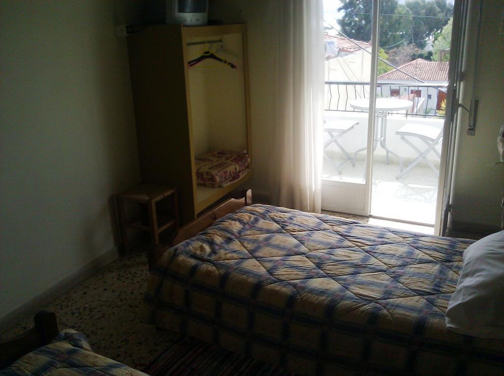 Aegina Captain'S Rooms מראה חיצוני תמונה