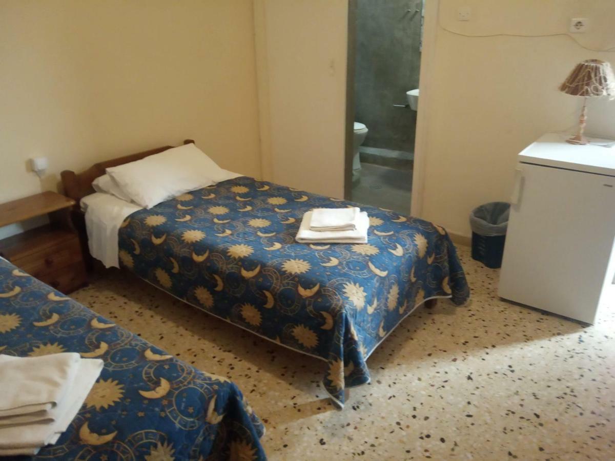 Aegina Captain'S Rooms מראה חיצוני תמונה